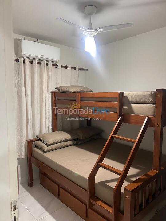 Apartamento para aluguel de temporada em Ubatuba (Praia Grande)