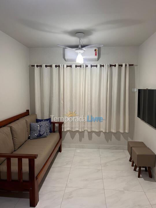 Apartamento para aluguel de temporada em Ubatuba (Praia Grande)