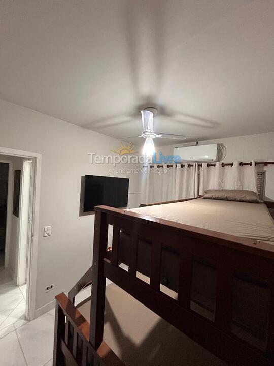Apartamento para aluguel de temporada em Ubatuba (Praia Grande)
