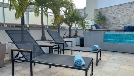 Ático de 5 dormitorios en Copacabana con piscina