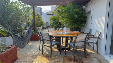 Ático de 5 dormitorios en Copacabana con piscina