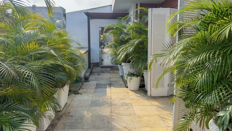 Ático de 5 dormitorios en Copacabana con piscina