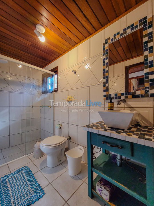 House for vacation rental in São Francisco do Sul (Itaguaçu)