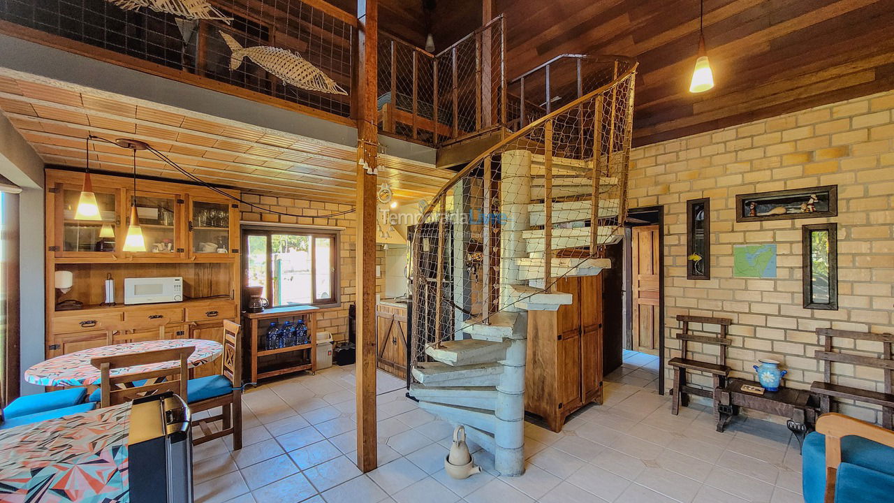 House for vacation rental in São Francisco do Sul (Itaguaçu)