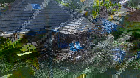 Itaguaçu - Charming House Between Green and Sea