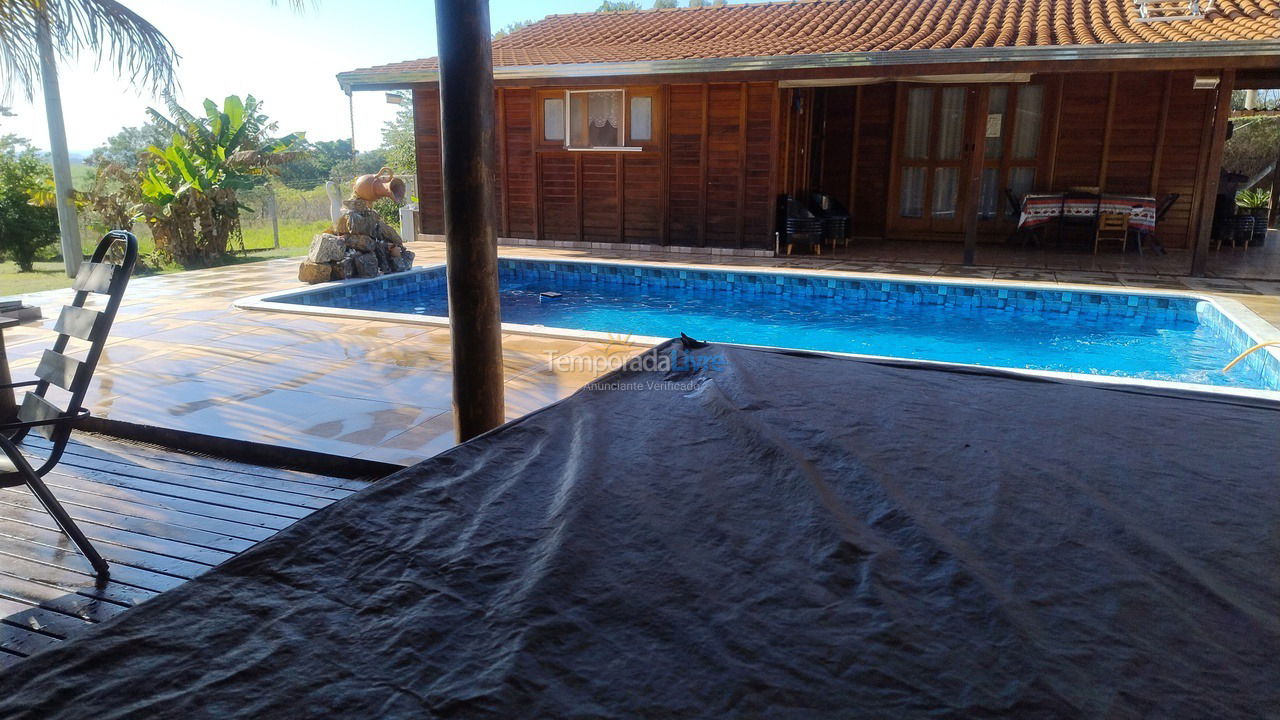 Casa para aluguel de temporada em Olímpia (Jardim Toledo)