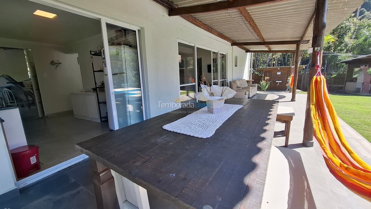 Casa para aluguel de temporada em Juquitiba (Juquiá)