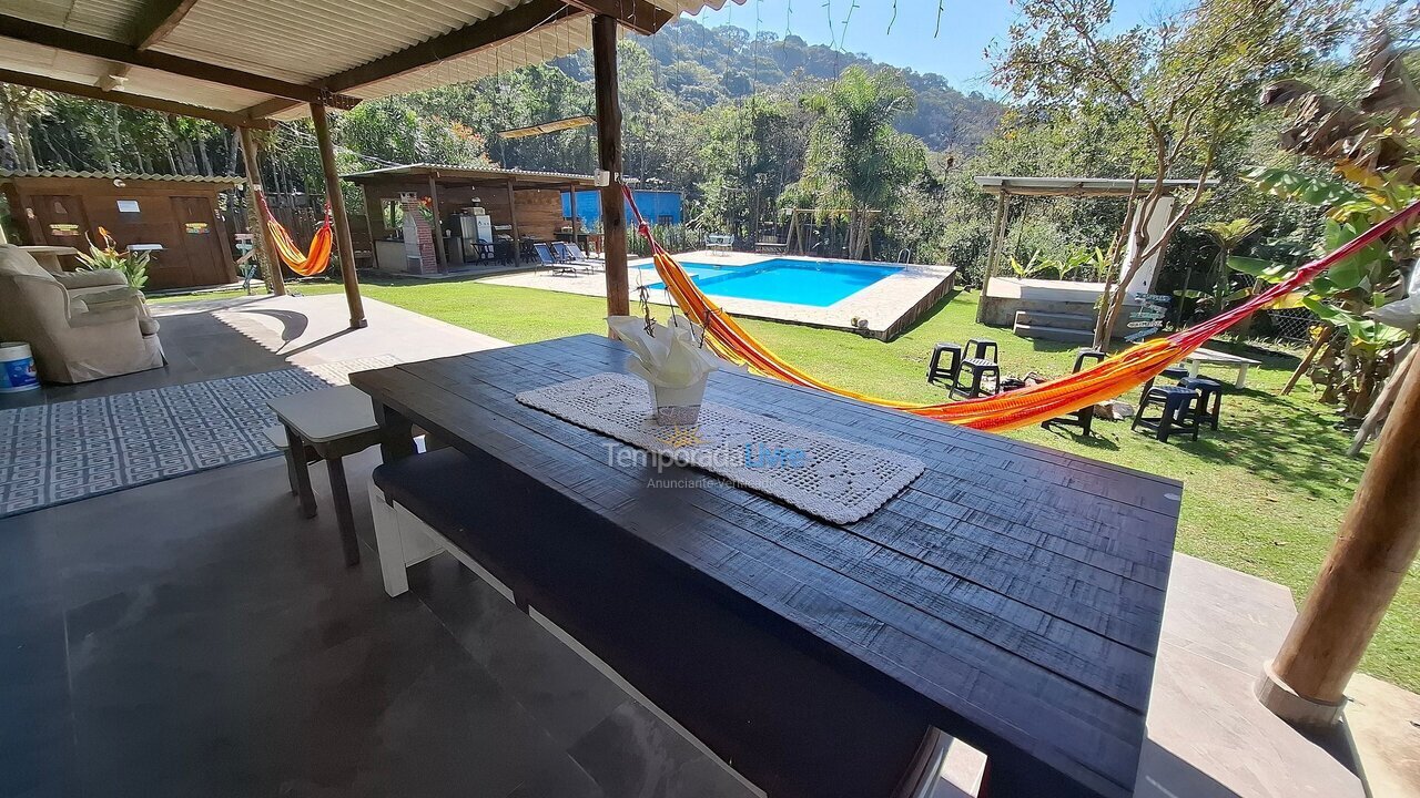 Casa para aluguel de temporada em Juquitiba (Juquiá)