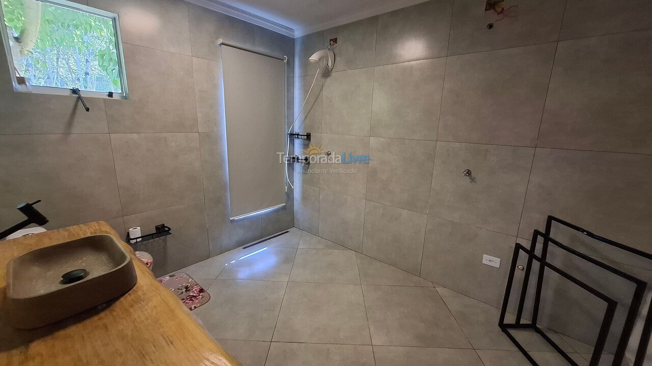 Casa para aluguel de temporada em Juquitiba (Juquiá)