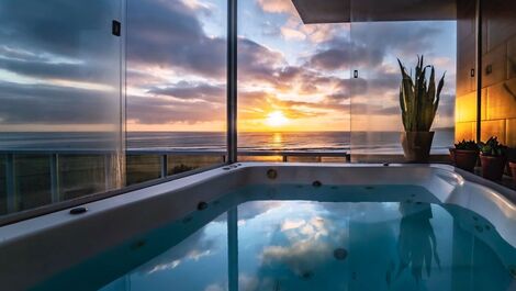 Duplex Frente Mar c/ jacuzzi aquecida