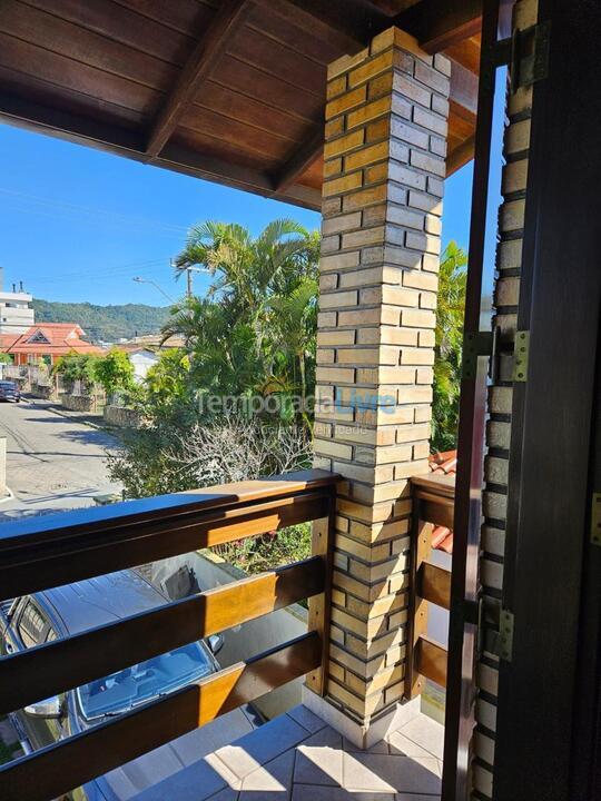 Casa para aluguel de temporada em Florianopolis (Praia dos Ingleses)