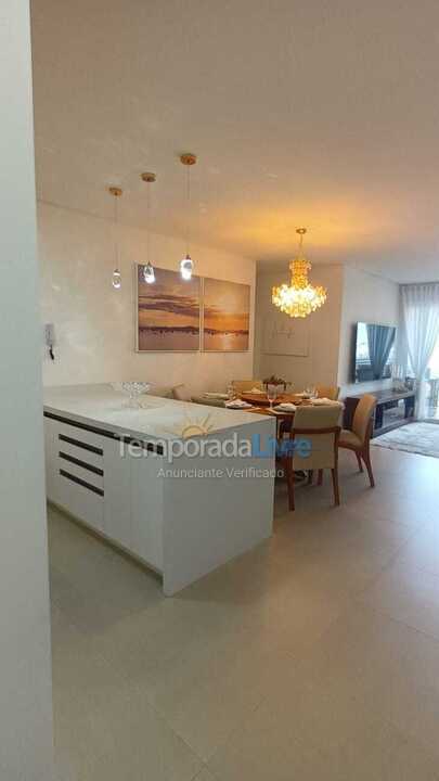Apartamento para aluguel de temporada em Florianopolis (Praia dos Ingleses)