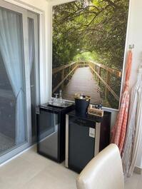 Apartamento em condomínio alto padrão em home club a 50m da praia