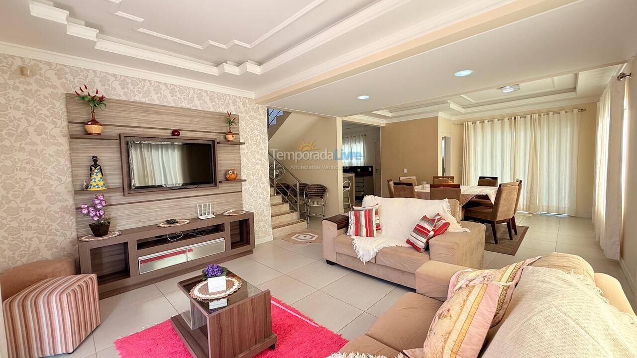 Casa para alquiler de vacaciones em Bombinhas (Canto Grande)