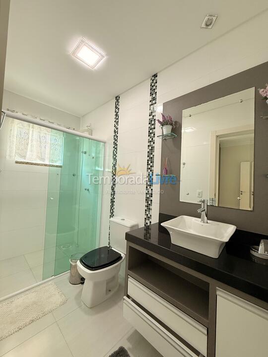 Casa para alquiler de vacaciones em Bombinhas (Canto Grande)