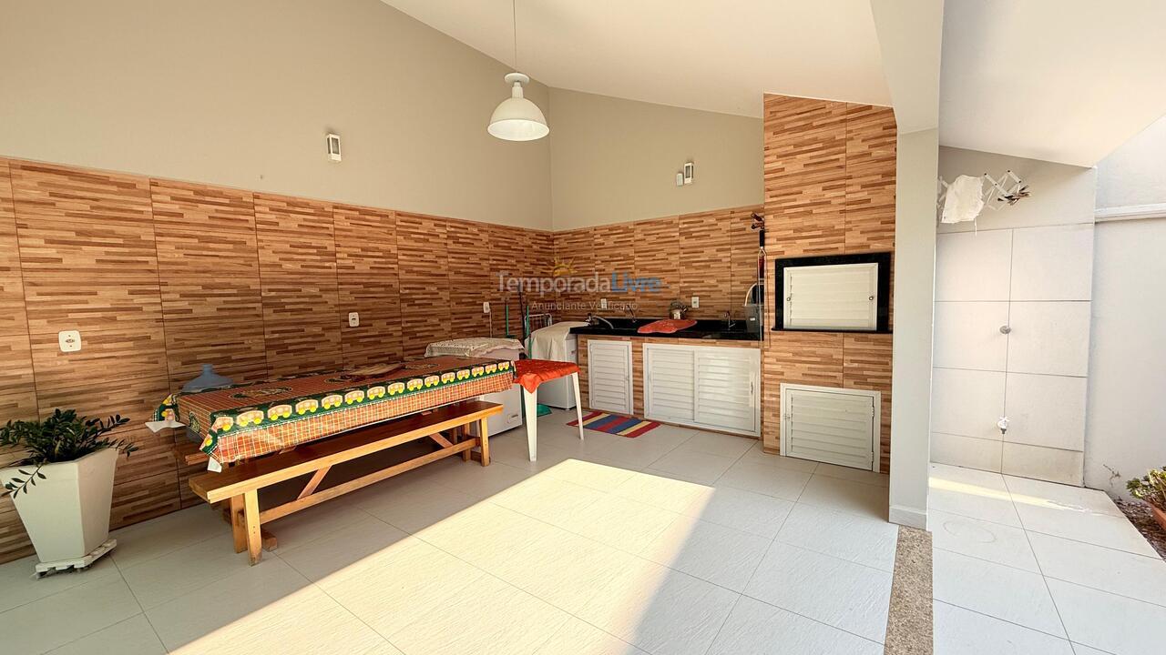 Casa para alquiler de vacaciones em Bombinhas (Canto Grande)