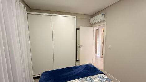 Apartamento moderno a 100m da Praia de Mariscal