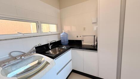 Apartamento moderno a 100m da Praia de Mariscal
