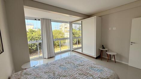 Apartamento moderno a 100m da Praia de Mariscal