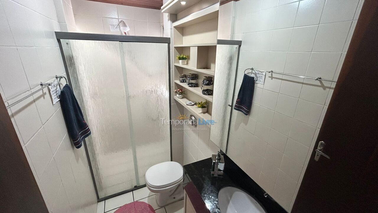 Apartamento para aluguel de temporada em Itapema (Centro)