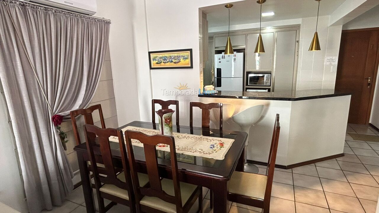 Apartamento para aluguel de temporada em Itapema (Centro)