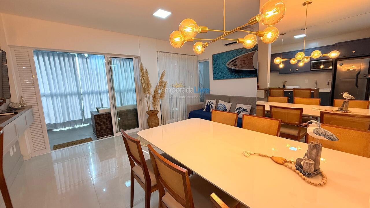 Apartamento para aluguel de temporada em Bombinhas (Canto Grande)