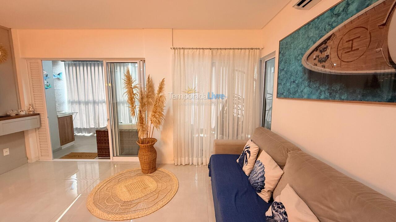 Apartamento para aluguel de temporada em Bombinhas (Canto Grande)