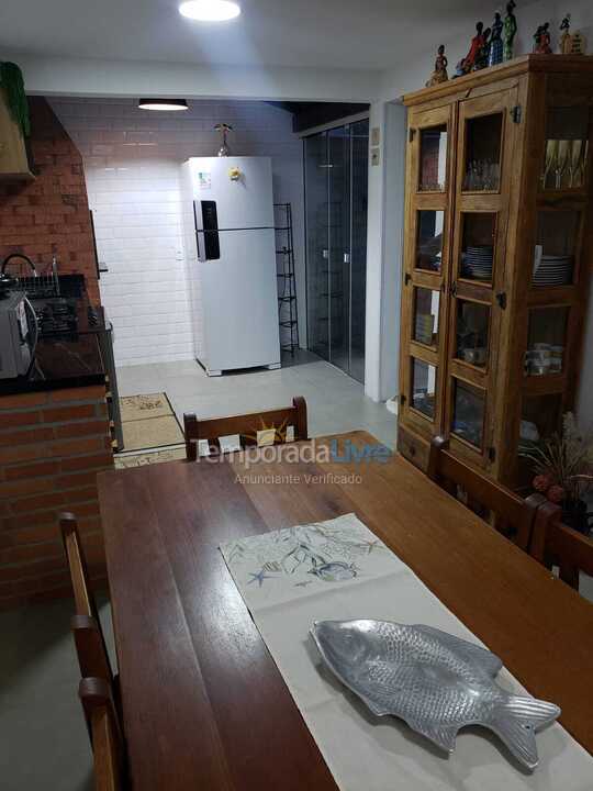 Apartamento para alquiler de vacaciones em Bombinhas (Mariscal)