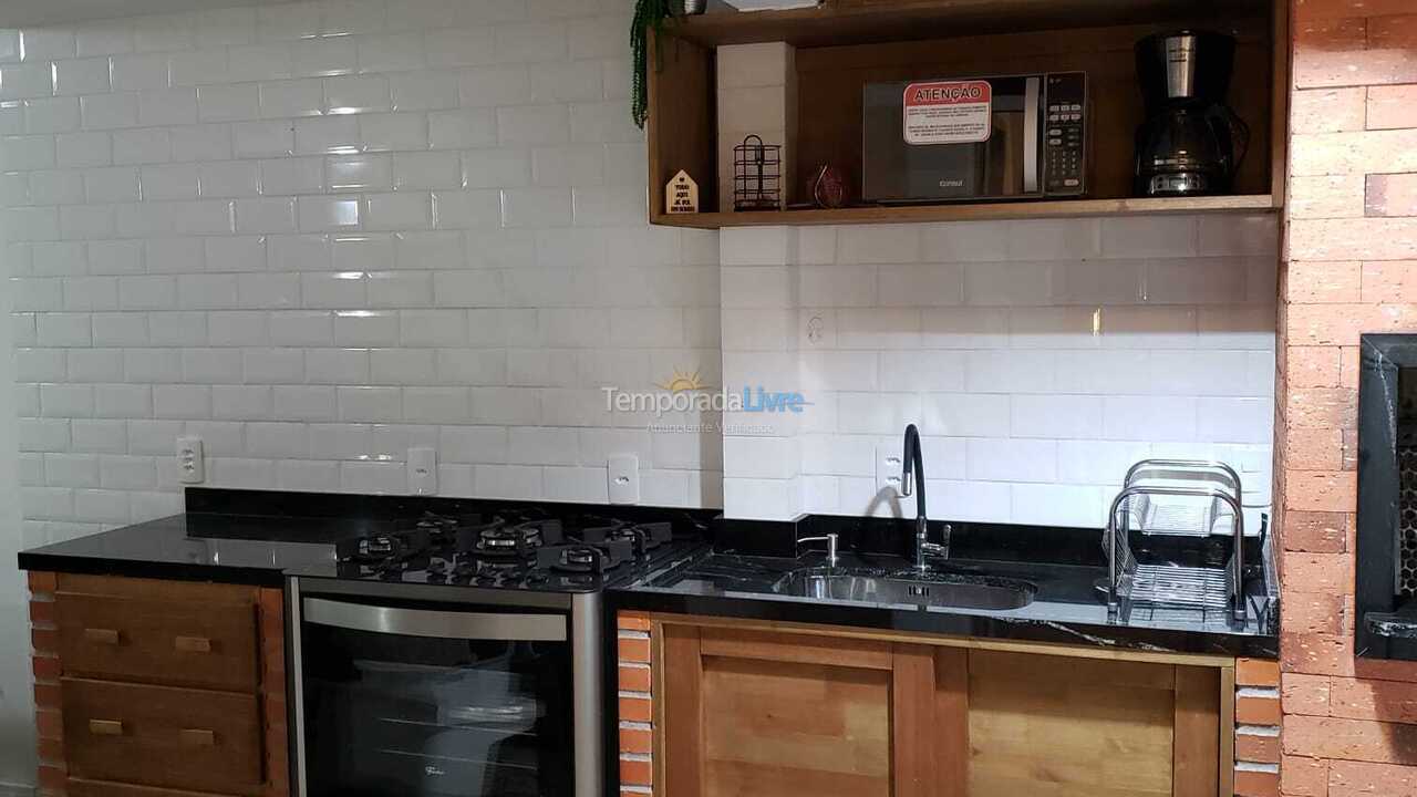 Apartamento para alquiler de vacaciones em Bombinhas (Mariscal)