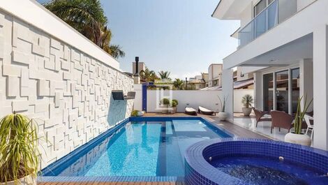 Casa de altíssimo padrão para Temporada em Jurerê