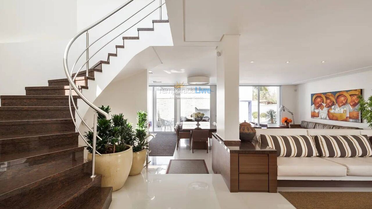Casa para aluguel de temporada em Florianopolis (Jurerê Internacional)