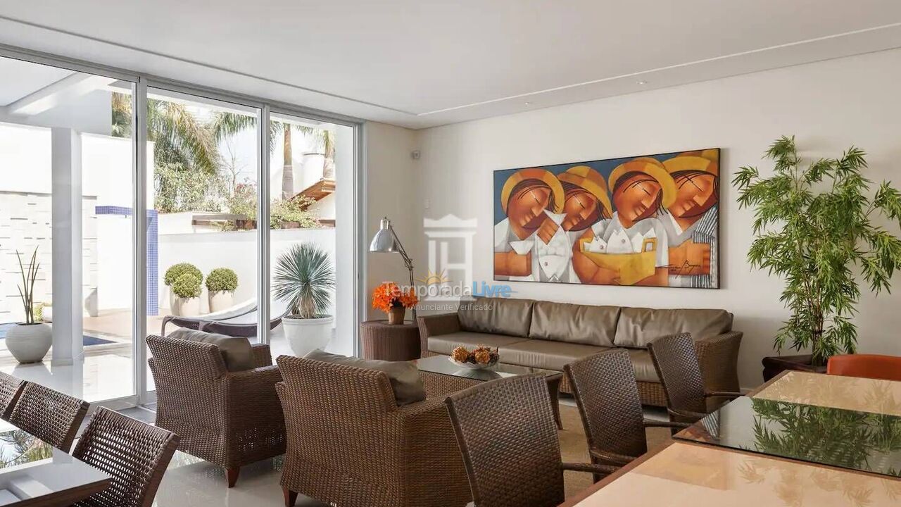 Casa para aluguel de temporada em Florianopolis (Jurerê Internacional)