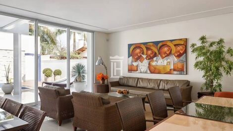 Casa de altíssimo padrão para Temporada em Jurerê