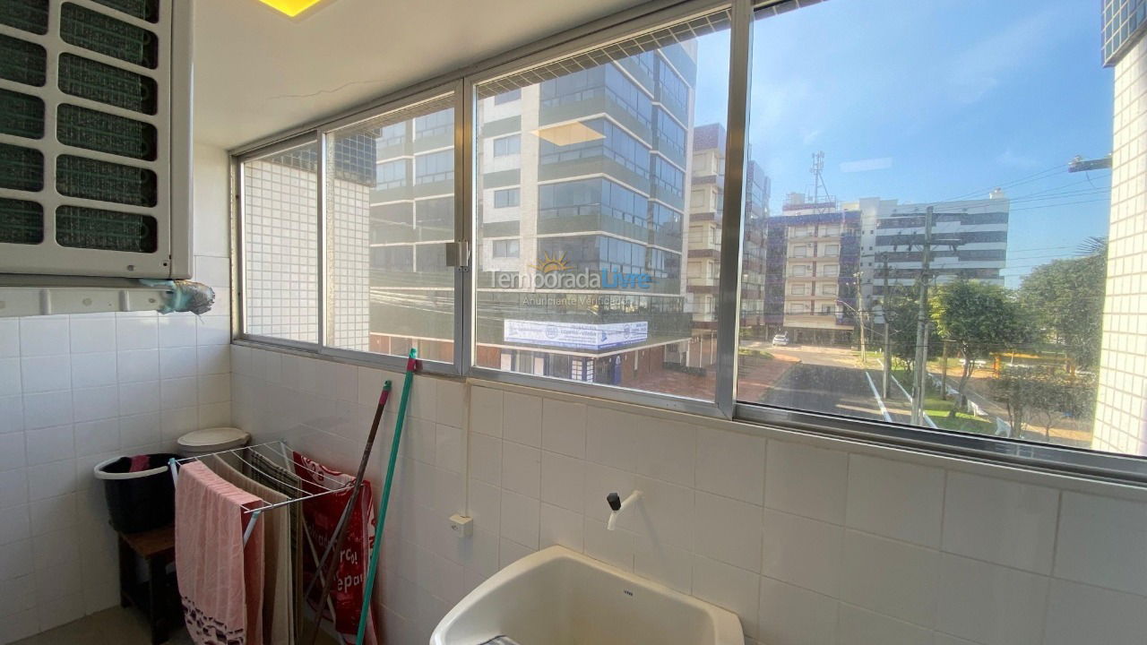 Apartamento para aluguel de temporada em Capão da Canoa (Centro)