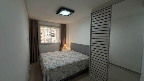 Apartamento p/ 6 pessoas à 100m do mar