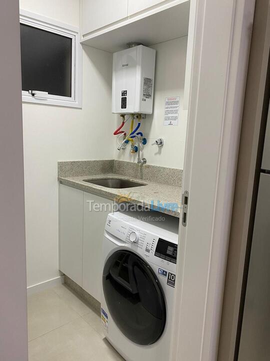 Apartment for vacation rental in Bombinhas (Canto Grande)