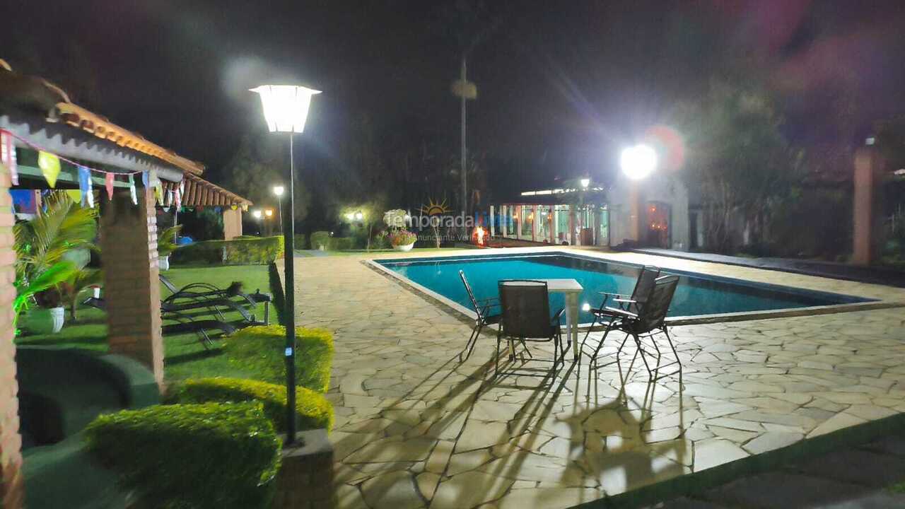 Ranch for vacation rental in Ibiúna (Condominio West Lake)