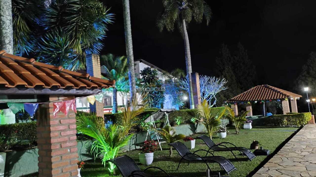 Ranch for vacation rental in Ibiúna (Condominio West Lake)