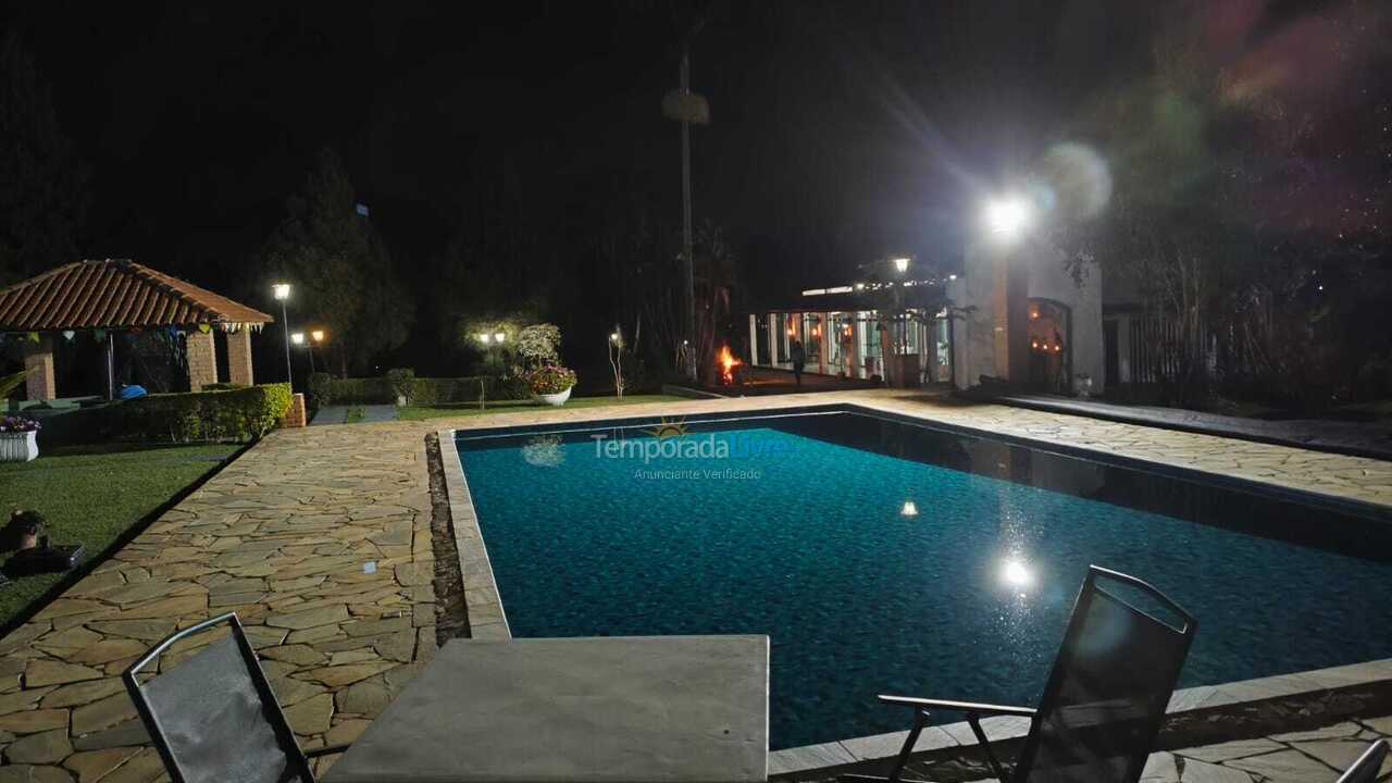 Ranch for vacation rental in Ibiúna (Condominio West Lake)