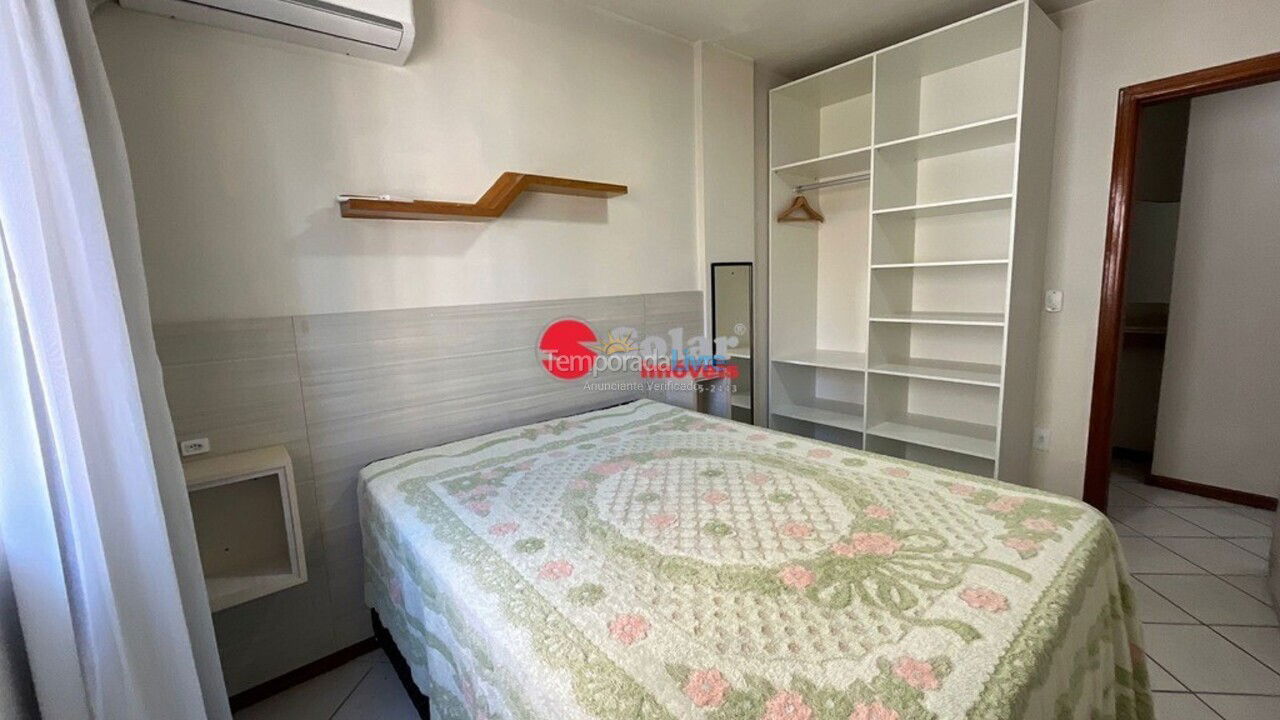 Apartment for vacation rental in Itapema (Meia Praia)