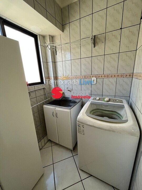 Apartment for vacation rental in Itapema (Meia Praia)
