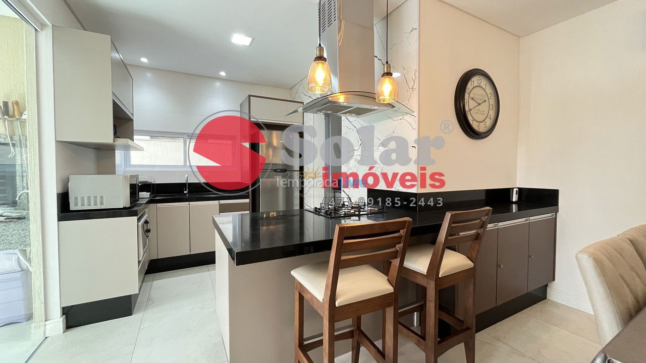 Apartment for vacation rental in Itapema (Meia Praia)
