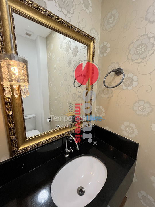 Apartment for vacation rental in Itapema (Meia Praia)