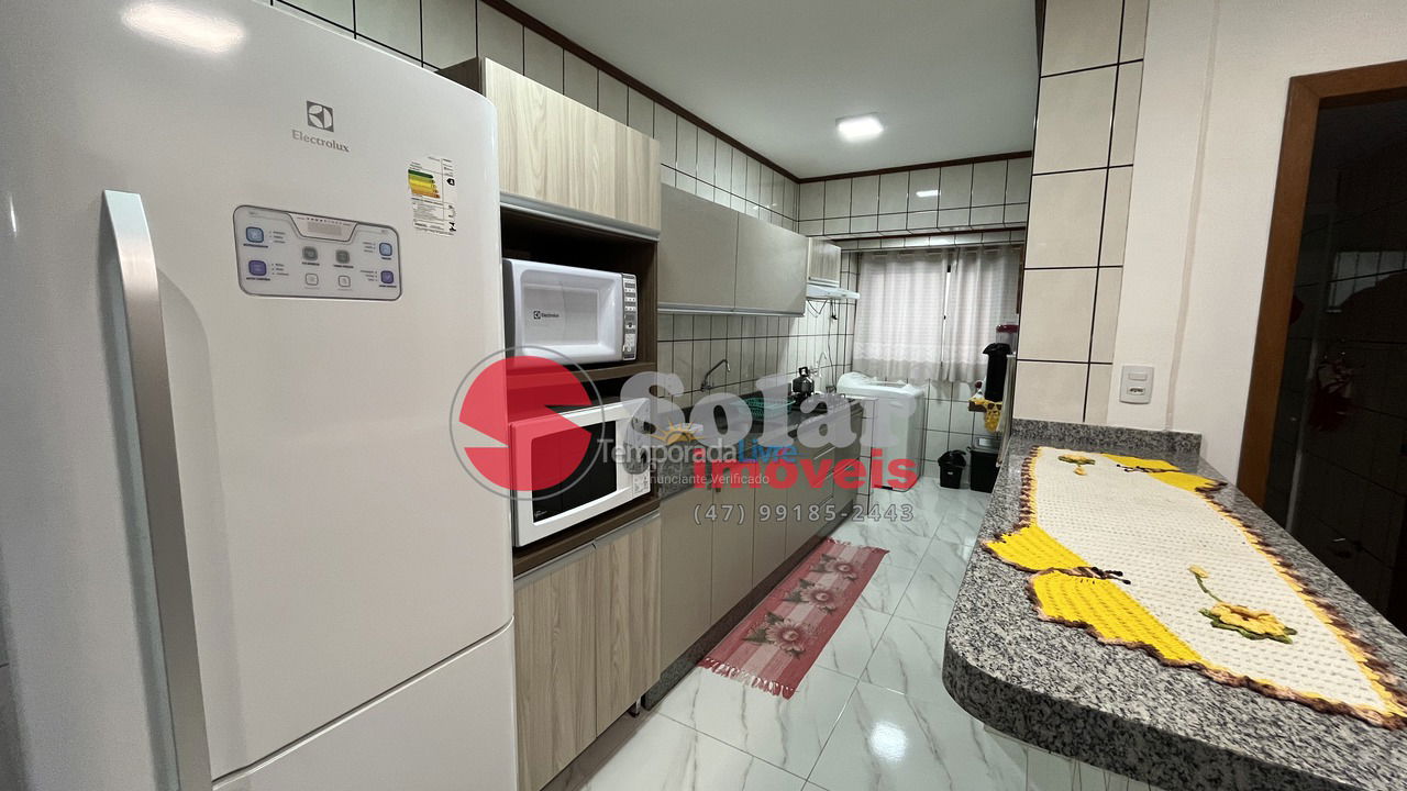 Apartamento para aluguel de temporada em Itapema (Meia Praia)