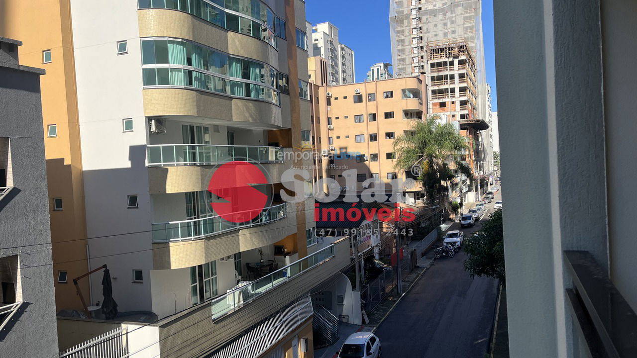 Apartamento para aluguel de temporada em Itapema (Meia Praia)