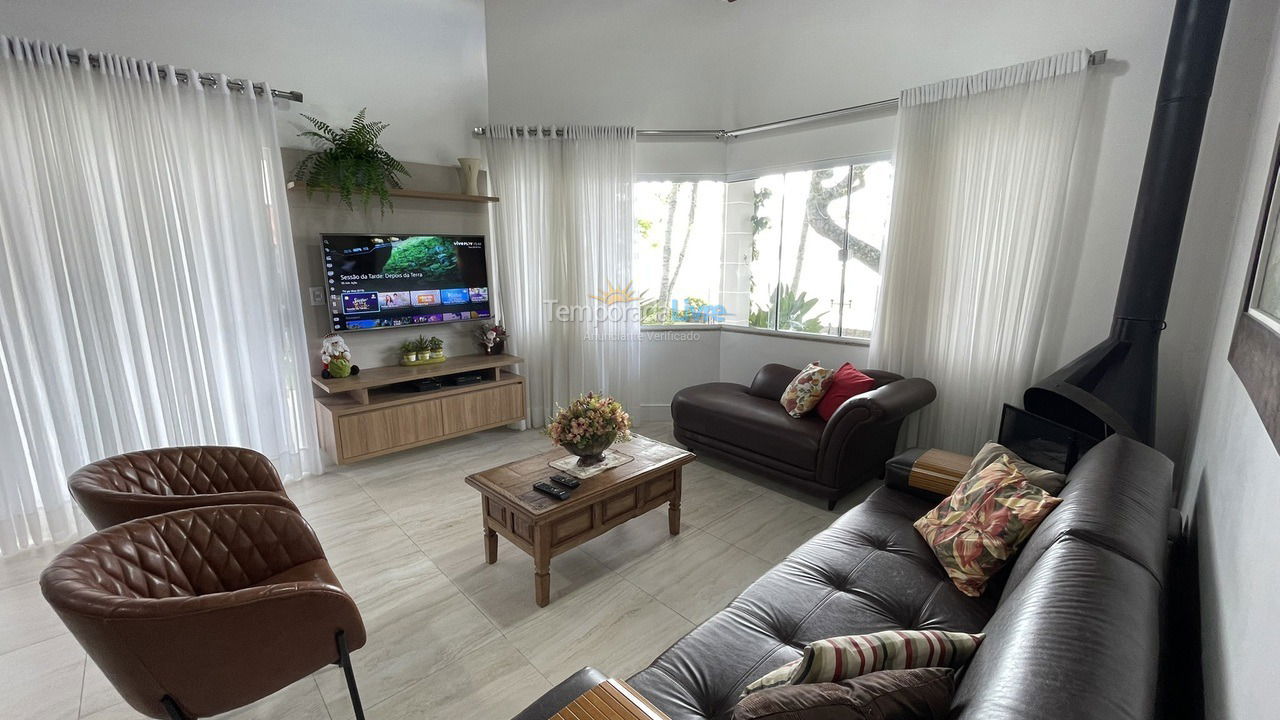 House for vacation rental in Florianopolis (Canasjurê)