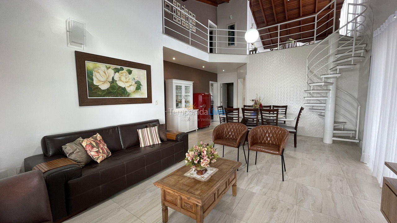 House for vacation rental in Florianopolis (Canasjurê)