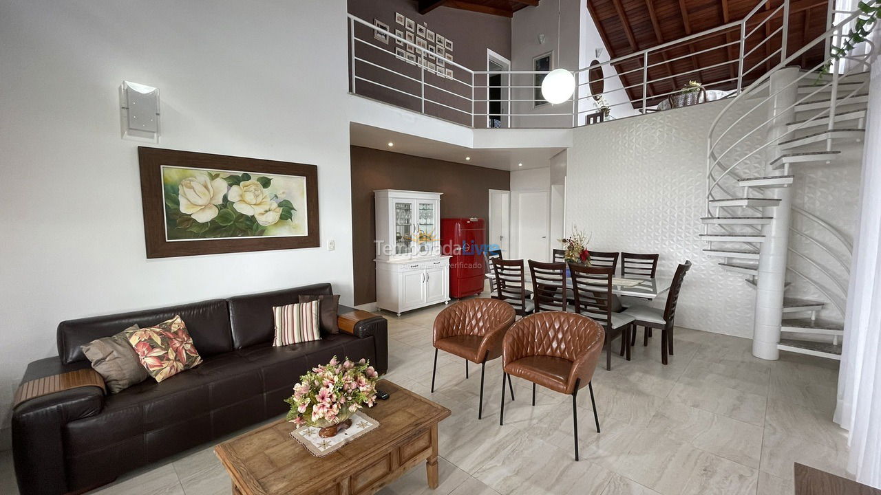 House for vacation rental in Florianopolis (Canasjurê)