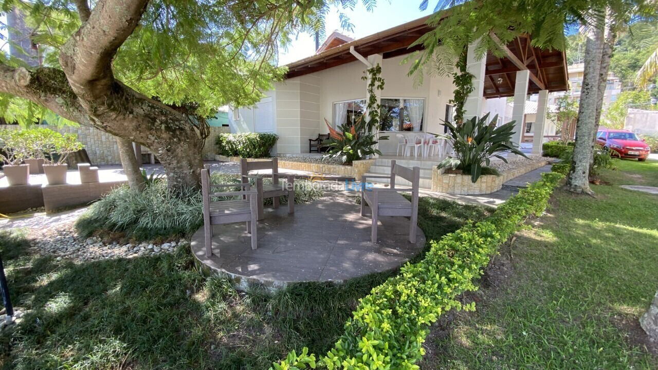 House for vacation rental in Florianopolis (Canasjurê)