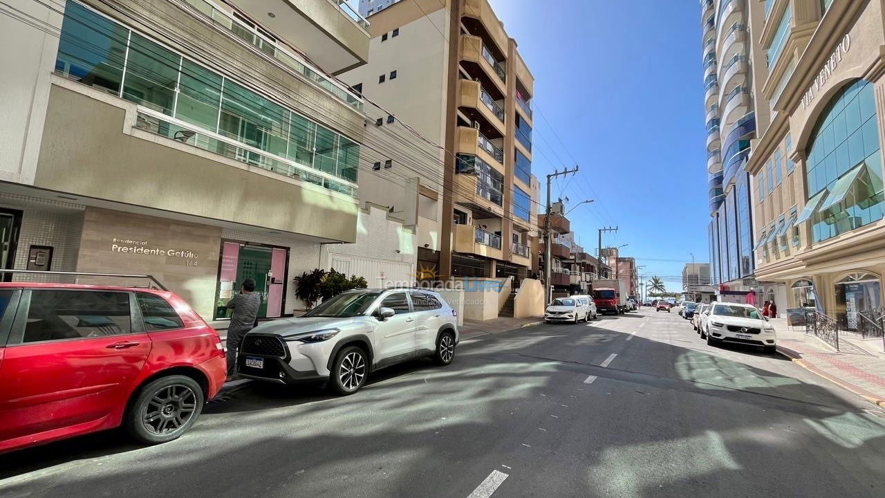 Apartamento para alquiler de vacaciones em Itapema (Meia Praia)